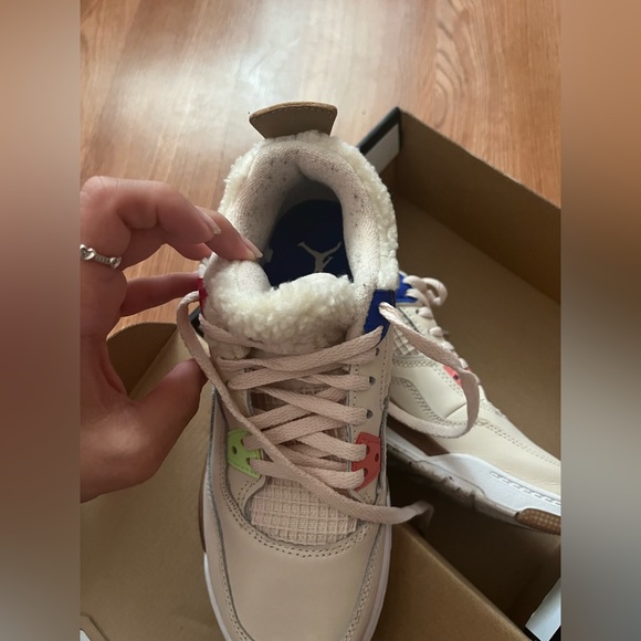 Jordan 4 retro - Picture 2 of 3